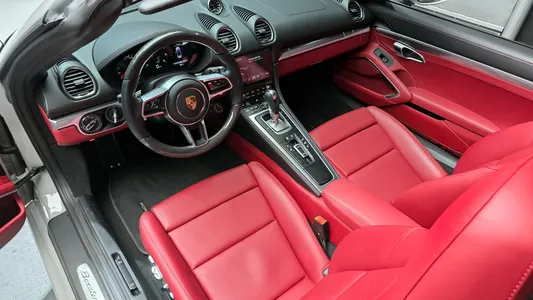 Porsche 718 4.0 GTS 2024 7