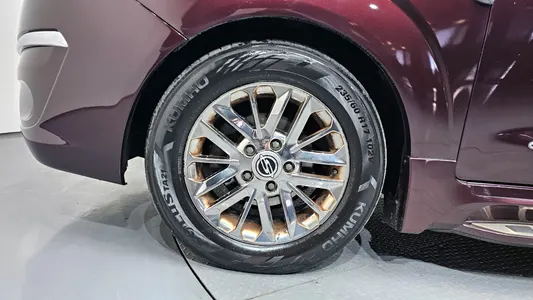 KG Mobility 코란도 투리스모 2WD LT 9 2014 5