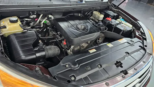 KG Mobility 코란도 투리스모 2WD LT 9 2014 6