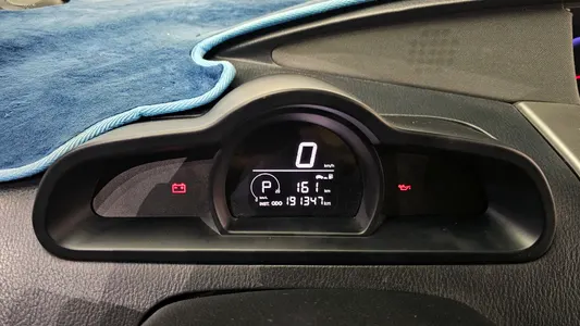KG Mobility 코란도 투리스모 2WD LT 9 2014 8