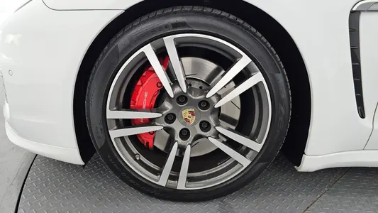 Porsche 파나메라 4.8 GTS 2015 5