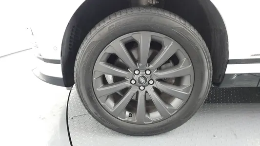 Land Rover 레인지로버 벨라 3.0 D300 R- SE 2019 5