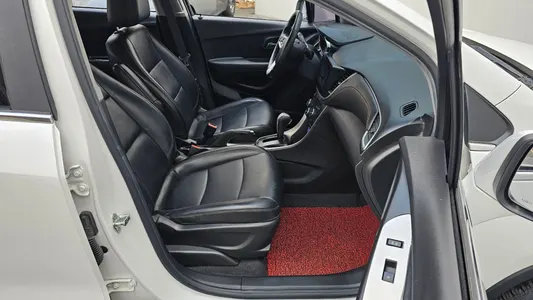 Chevrolet 트랙스 1.4 LT 2016 10