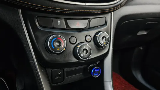 Chevrolet 트랙스 1.4 LT 2016 17