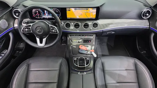 Mercedes-Benz E-Class W213 E300 4MATIC AMG Line 2020 7