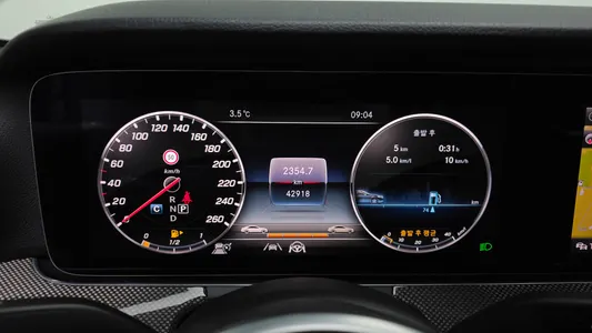 Mercedes-Benz E-Class W213 E300 4MATIC AMG Line 2020 8
