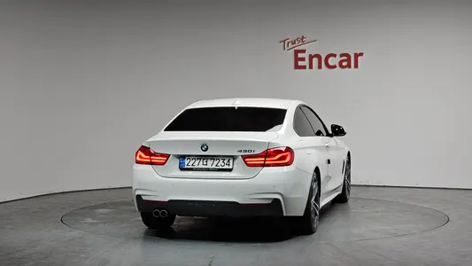 BMW 4 Series (F32) 430i M 2018 4