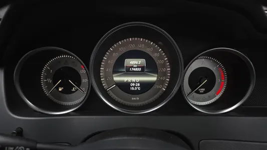 Mercedes-Benz C-Class W204 C220 CDI 2012 8