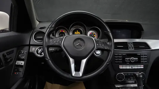 Mercedes-Benz C-Class W204 C220 CDI 2012 13