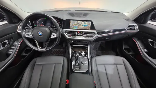 BMW 3 Series (G20) 320d 2020 6