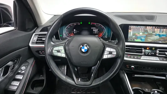 BMW 3 Series (G20) 320d 2020 12