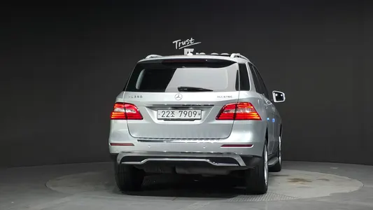 Mercedes-Benz M-Class W166 ML350 4MATIC 2012 4
