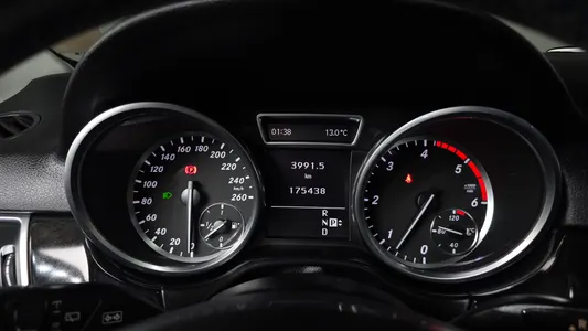 Mercedes-Benz M-Class W166 ML350 4MATIC 2012 8