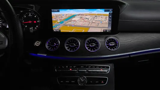 Mercedes-Benz E-Class W213 E220d 2019 14
