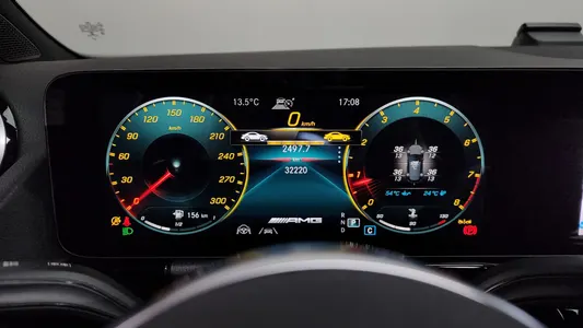 Mercedes-Benz GLA-Class H247 GLA45 AMG 4MATIC+ 2022 7