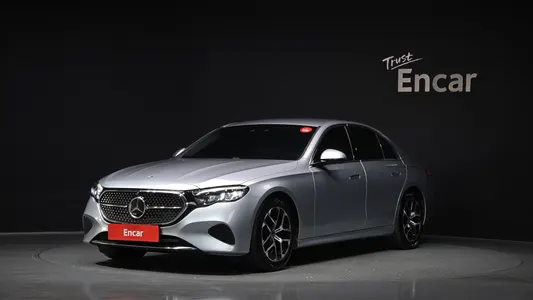 Mercedes-Benz E-Class W214 E200 2024