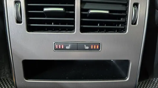 Land Rover 2 3.0 SDV6 HSE 2015 18