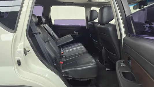 KG Mobility W 2.0 4WD RX7 2013 12