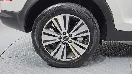Kia R 2WD 2015 5