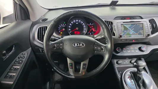 Kia R 2WD 2015 13