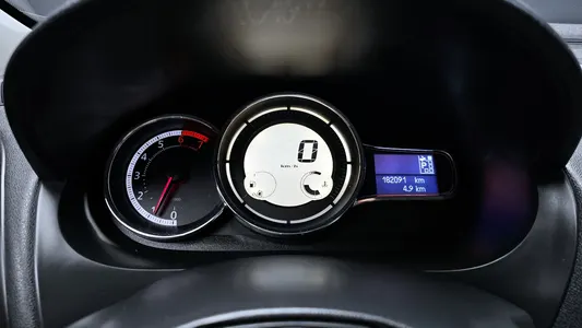 Renault Korea SM3 PE 2016 8