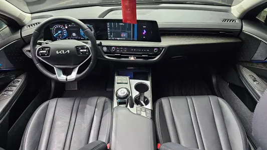 Kia K8 2021 7