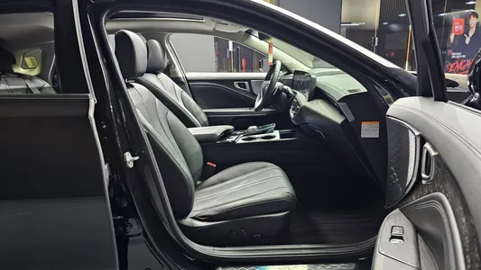 Kia K8 2021 11