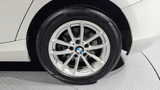 BMW 1 Series (F20) 118d 5 2017 21
