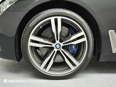 BMW 7 Series (G11) M760Li xDrive 2017 5
