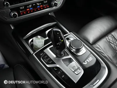BMW 7 Series (G11) M760Li xDrive 2017 9