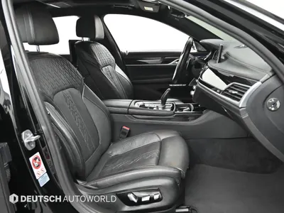 BMW 7 Series (G11) M760Li xDrive 2017 10