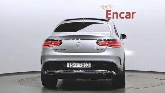 Mercedes-Benz GLE-Class W166 GLE350 d 4MATIC 2017 4