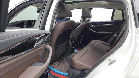 BMW X4 (G02) xDrive20i xLine 2021 27