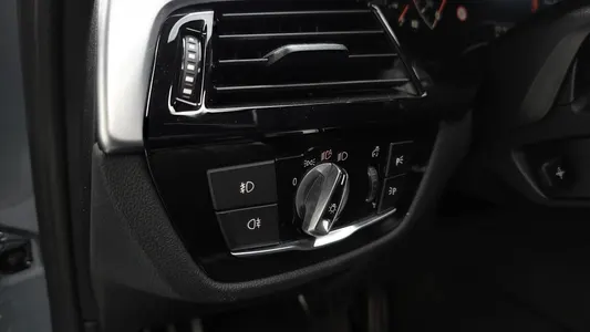 BMW 5 Series (G30) 530i M 2019 28