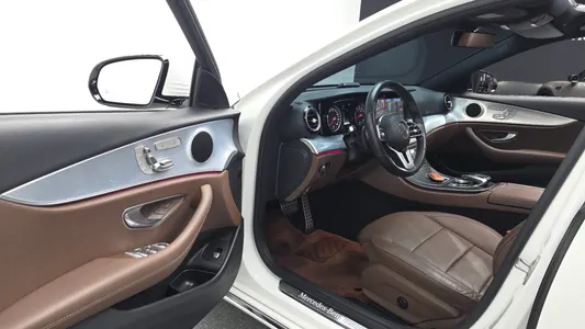 Mercedes-Benz E-Class W213 E250 2020 11