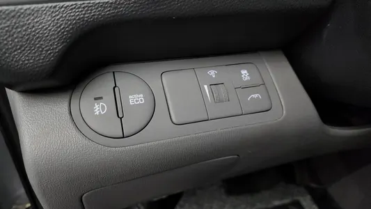 Hyundai Grand Starex 5 2017 16