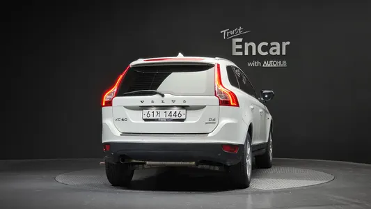 Volvo XC60 D4 2013 4