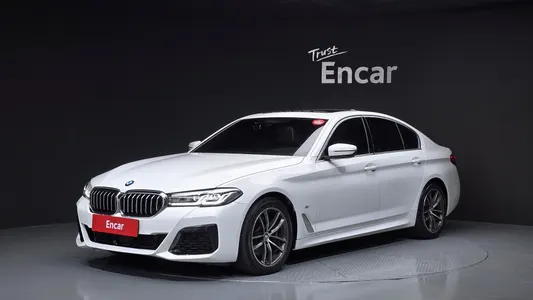 BMW 5 Series (G30) 523d M 2021