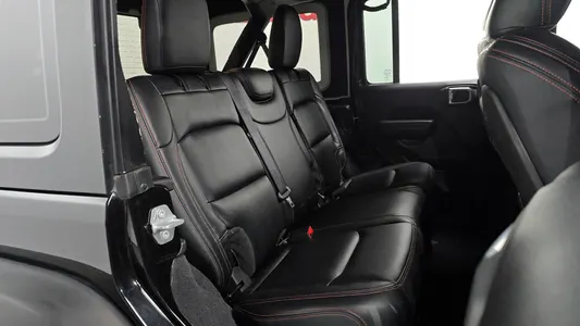 Jeep (JL) 2.0 4 2018 11