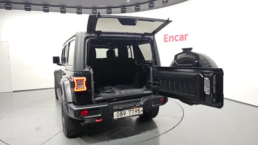 Jeep (JL) 2.0 4 2018 20