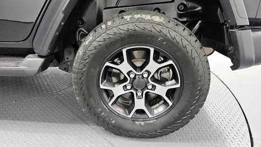 Jeep (JL) 2.0 4 2018 21