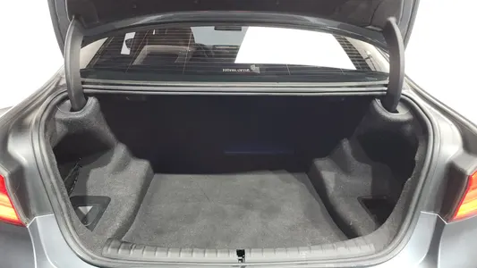 BMW 5 Series (G30) 530i M 2019 18