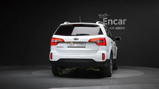 Kia R 2.0 2WD 2013 4