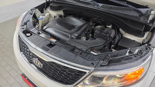 Kia R 2.0 2WD 2013 6