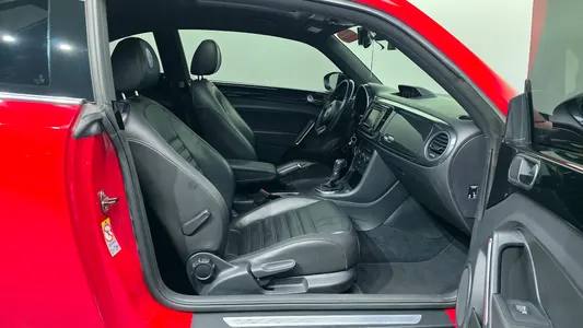 Volkswagen 더 비틀 2.0 TDI 2015 11
