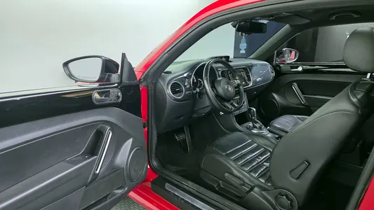 Volkswagen 더 비틀 2.0 TDI 2015 10