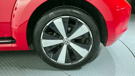 Volkswagen 더 비틀 2.0 TDI 2015 21