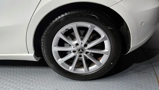 Mercedes-Benz A-Class W177 A220 2020 21