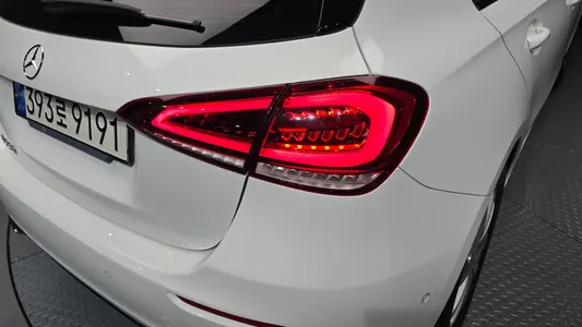 Mercedes-Benz A-Class W177 A220 2020 23