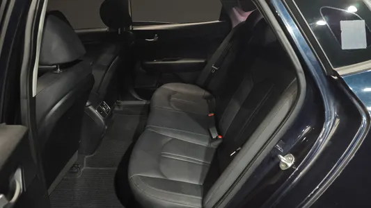 Kia K5 2 2.0 MX 2017 11